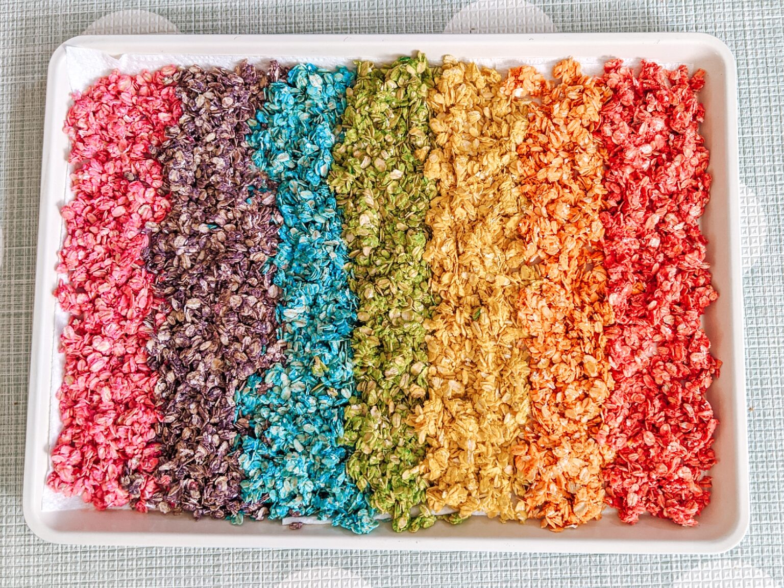 Rainbow Oats- How To Make Them For Your Sensory Bin - Happy Hepburn