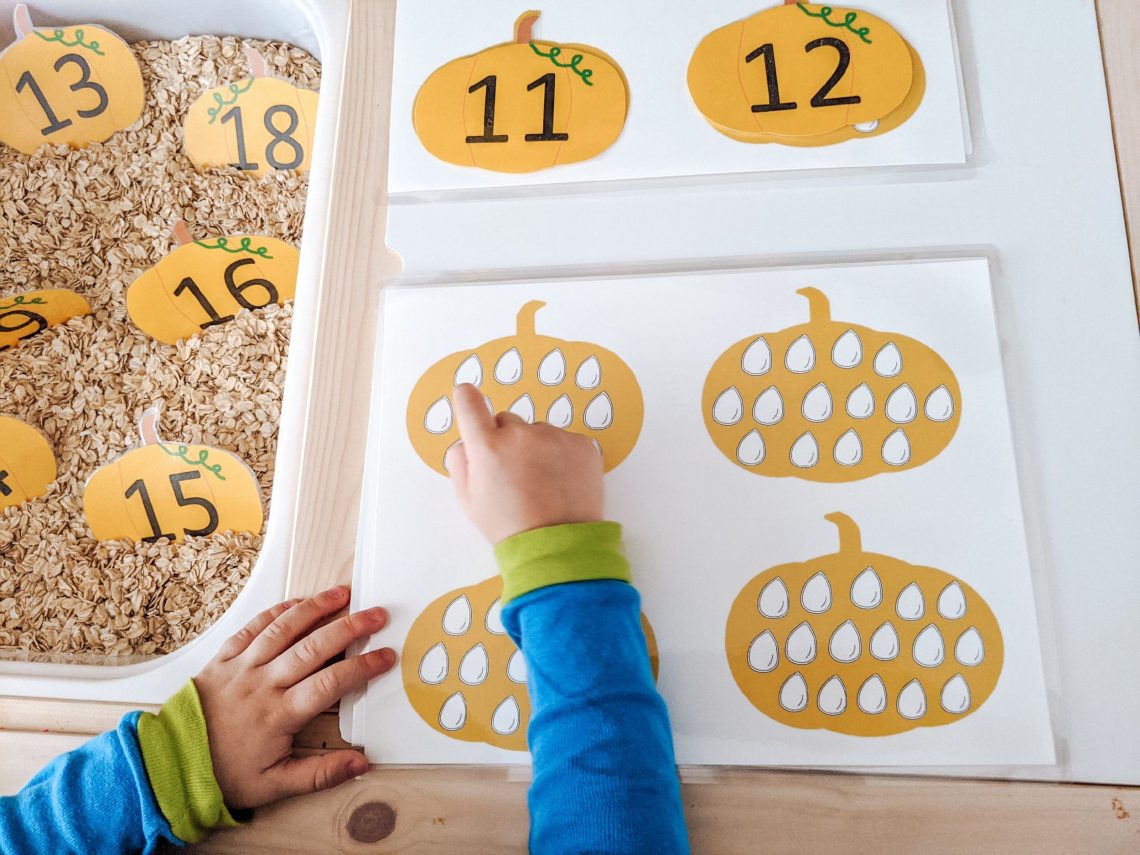 Fun Fall Learning Activity- Pumpkin Patch Number Match - Happy Hepburn